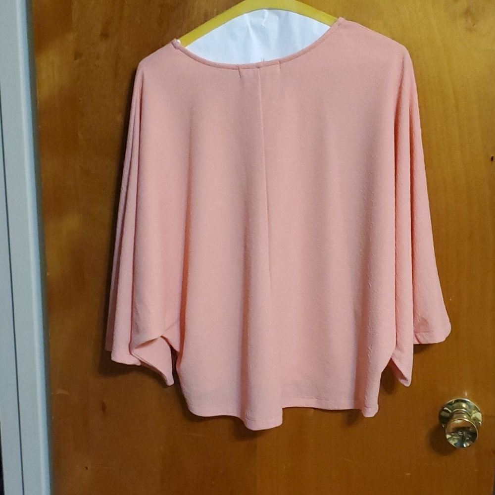 Blouse - Picture 2 of 3